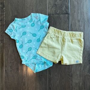 Baby boy  set shorts plus body